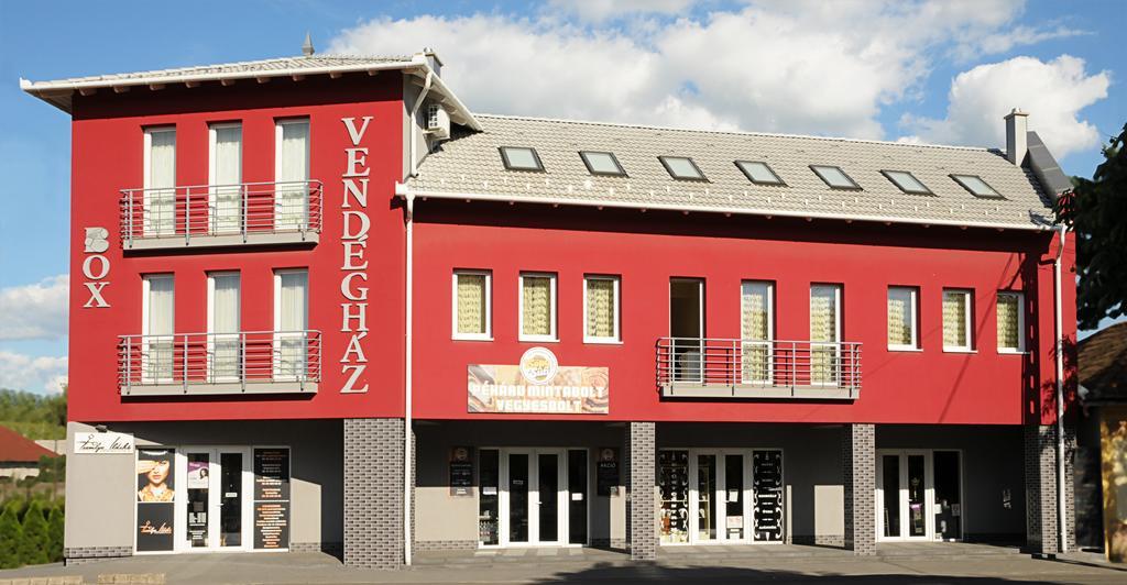 Box Vendeghaz Hotel Nagykáta Exterior photo